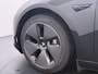 Tesla Model 3 RWD SR plus 325PK LFP Accu Ivory AutoPilot Leder Pano-dak FSD-vb. Adaptive-Cruise Camera's Elektr.-Stuur+Stoelen+Spiegels+Geheugen+Easy-Entry+Verwarmde stoelen+bank Park assistent Pdc WIFI Lan Bordherkenning e-Assist Speed-Assist Priv.Glasss Navi LED DAB Voorverwarmen Keyless One-Pedal-Drive Lmv 18" SOH 89% 1e Eigenaar Origineel Nederlandse Auto Fabrieks Garantie op Accu en Motor tot 23-08-2031 / 160.000km