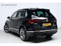 Volkswagen Tiguan 1.5 TSI ACT R Line Automaat | Pano-dak | CarPlay | Virtual | Stoelverwarming | Acc | Camera | Trekhaak | Pdc |