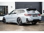 BMW 3-Serie Touring 330e xDrive M Perf Stoelen Pano HUD