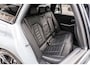 BMW 3-Serie Touring 330e xDrive M Perf Stoelen Pano HUD