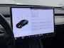 Tesla Model 3 RWD SR+ NW Model 60kWh LFP 283PK Warmtepomp Elektr.A-klep Sentry Mode Stoel+Bankverwarmd FSD 18" Premium Luidspr. AutoPilot Leer PanoDak Adaptive-Cruise Lmv Camera's Elektr.-Stuur+Stoelen+Spiegels+Geheugen+Easy-Entry+Verwarmde stoelen Park ass Navi LED Comfortstoelen ACC DAB Keyless en Voorverwarmen interieur via App One-Pedal-Drive Origineel Nederlandse auto Garantie Accu/Motor tot 14-06-2029 max 160.000km