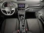 Volkswagen T-Cross 1.0 TSI Life | Parkeer assistent | Stoelen verwarmd |