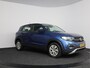 Volkswagen T-Cross 1.0 TSI Life | Parkeer assistent | Stoelen verwarmd |