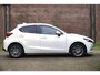 Mazda 2 1.5 Skyactiv-G Luxury, Airco, Apple Carplay, Lichtm. Velgen, Trekhaak, Ned. Auto