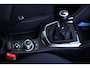 Mazda 2 1.5 Skyactiv-G Luxury, Airco, Apple Carplay, Lichtm. Velgen, Trekhaak, Ned. Auto