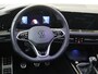 Volkswagen Golf 1.5 TSI R-Line Business | Parkeerassistent | Dodehoek detectie | Adaptieve cruise control | Navigatie | Achteruitrijcamera | CarPlay | LED Plus verlichting |