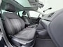 Volkswagen Polo 1.2T AUT-7 DSG 111pk Panorama-Schuif-dak PDC-a+v Highline Mirror-Link Navi ECC Elek+Verwarm-Spiegels Winterpakket (+stoelverwarmd) Cruise 16"LM+4 Seizoenbnd. Bochtverl. Centr.Vergr. Climatronic Priv.Glass Sport-Onderstel B-label Euro 6 complete auto ! Blue Motion