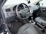 Volkswagen Polo 1.2T AUT-7 DSG 111pk Panorama-Schuif-dak PDC-a+v Highline Mirror-Link Navi ECC Elek+Verwarm-Spiegels Winterpakket (+stoelverwarmd) Cruise 16"LM+4 Seizoenbnd. Bochtverl. Centr.Vergr. Climatronic Priv.Glass Sport-Onderstel B-label Euro 6 complete auto ! Blue Motion