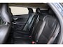 Volvo V40 Cross Country T3 PolarPlus Luxury - Panoramadak - Harman/Kardon audio - Verwarmde voorstoelen - Parkeercamera achter - Volvo On Call - Cruise Control - Standkachel - Extra getint glas - 17' LMV