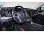 Volvo XC90 T8 Recharge AWD Inscription - Luchtvering - Panorama/schuifdak - IntelliSafe Assist & Surround - 360º Camera - Harman/Kardon audio - Adaptieve LED koplampen - Verwarmde voorstoelen, stuur & achterbank - Parkeersensoren voor & achter - Elektr. bedienb. voorstoelen met geheugen - Geventileerde voorstoelen - Head up display - Standkachel - Elektr. inklapbare trekhaak - 20' LMV