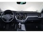 Volvo XC60 T8 Recharge AWD Ultra Dark - Luchtvering - Panorama/schuifdak - IntelliSafe Assist & Surround - 360º Camera - Bowers & Wilkins audio - Adaptieve LED koplampen - Verwarmde voorstoelen, stuur & achterbank - Parkeersensoren voor & achter - Elektr. bedienb. voorstoelen met geheugen - Geventileerde voorstoelen - Head up display - Draadloze tel. lader - Extra getint glas - Elektr. inklapbare trekhaak - 21' LMV