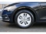 Skoda Octavia Combi 1.0 e-TSI 110pk DSG Ambition | Trekhaak | Parkeersensoren Achter | Apple Carplay/ Android Auto | All Season Banden