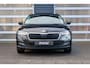 Skoda Octavia Combi 1.0 e-TSI 110pk DSG Ambition | Trekhaak | Parkeersensoren Achter | Apple Carplay/ Android Auto | All Season Banden