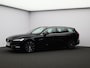 Volvo V60 T6 350PK Plug-in hybrid AWD Essential Edition / Adaptive Cruise / Lederen Bekleding / Stoel+Stuurverwarming / Parkassist Voor+Achter / BLIS / Trekhaak