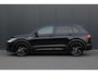 Volkswagen Tiguan 1.5 TSI R-Line Business+ R-LINE | ACC | TREKHAAK | STOELVERWARMING | BLIND SPOT | SFEERVERLICHTING