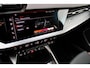 Audi A3 Sportback 45 TFSI e S edition Competition | Head-up | Massage | B&O | Camera | RS-zetels | Rode stiksels