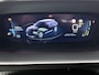 Peugeot e-2008 SUV EV Allure Pack 50 kWh 136pk | Accu SOH 92,6% | Navigatie | Achteruitrijcamera | 3D Cockpit | Stoelverwarming | Climate Control | Adaptieve Cruise Control | Parkeersensoren | Keyless start | Bluetooth | Apple CarPlay / Android Auto | DAB+ radio | Elektrisch inklapbare spiegels | Donker getint glas | 17" lichtmetalen velgen |