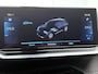 Peugeot e-2008 SUV EV Allure Pack 50 kWh 136pk | Accu SOH 92,6% | Navigatie | Achteruitrijcamera | 3D Cockpit | Stoelverwarming | Climate Control | Adaptieve Cruise Control | Parkeersensoren | Keyless start | Bluetooth | Apple CarPlay / Android Auto | DAB+ radio | Elektrisch inklapbare spiegels | Donker getint glas | 17" lichtmetalen velgen |