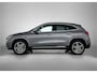 Mercedes-Benz GLA 250 e AMG Plug-In Hybride Trekhaak | AMG Line Premium | Sfeerverlichting | Distronic | MultiBeam Ledkoplampen | Stuur en Stoelverwarming. Inclusief 24 maanden Mercedes-Benz Certified garantie voor Europa.