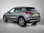 Mercedes-Benz GLA 250 e AMG Plug-In Hybride Trekhaak | AMG Line Premium | Sfeerverlichting | Distronic | MultiBeam Ledkoplampen | Stuur en Stoelverwarming. Inclusief 24 maanden Mercedes-Benz Certified garantie voor Europa.