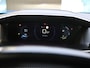 Peugeot e-2008 SUV GT 50kWh | 1e eigenaar | 3 FASE | Achteruitrijcamera | Climate Control | Navigatie | Apple Carplay/Andorid Auto | Parkeersensoren voor/achter