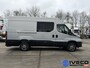 IVECO Daily Multicab IS35SC2AA A8 Luchtvering • Adaptive Cruise Control • Automaat • W3520L L3H2 • 3.0L 176pk • Camera • Trekhaak • BPM-vrij                                                    Standplaats: Veghel
