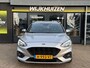 Ford Focus Wagon 1.0 EcoBoost ST-Line met Led !!! Climate !!! 17 Inch !!! Navigatie !!!