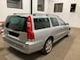 Volvo V70 2.5T AWD Summum Airco Cr-Control Schuifdak Four-C Youngtimer