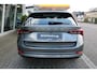 Skoda Octavia Combi 1.4 TSI iV PHEV Style DSG Automaat / Panoramadak / Digital cockpit / LM 17 inch / Camera / Parkeersensoren