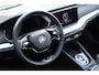 Skoda Octavia Combi 1.4 TSI iV PHEV Style DSG Automaat / Panoramadak / Digital cockpit / LM 17 inch / Camera / Parkeersensoren