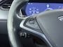 Tesla Model X 100D 20" Trekhaak Leder Luchtvering Adaptive Cruise AutoPilot Panoramadak Vleugeldeuren Camera's Elektr.Stoelen/Stuur+Verwarmd+Geheugen Keyless Wifi Adaptieve koplampen Lmv 20" Led Elektr.-Achterklep Bordherkenning Verwarmde Sproeiers-bladen Carbon Sentry Mode Valet mode 2250 kg Trekvermogen! € 124.700 nieuw !
