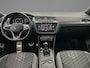 Volkswagen Tiguan R-Line Business+ 1.5 TSI 150pk DSG Automaat Trekhaak, Panoramadak, Adaptive cruise control, Black style, Achteruitrijcamera, Elektrische achterklep