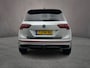 Volkswagen Tiguan R-Line Business+ 1.5 TSI 150pk DSG Automaat Trekhaak, Panoramadak, Adaptive cruise control, Black style, Achteruitrijcamera, Elektrische achterklep