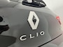 Renault Clio 1.6 E-Tech Hybrid 140 Initiale Paris | BOSE | Leder | Navigatie | Climate Control | Cruise Control | Stoel- en stuurverwarming | Apple Carplay/Android Auto | 1e eigenaar!