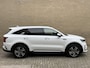 Kia Sorento 1.6 T-GDI 230pk Hybrid 4-WD Executive 7-persoons | Adaptieve cruise | Lederen bekleding | Trekhaak afneembaar | Navigatie | Apple CarPlay / Android Auto | Camera | BOSE | 19 inch LMV | LED | DAB | Sfeerverlichting | Stoelverwarming | Volledig dealeronderhouden!