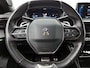 Peugeot 2008 1.2 GT 130pk Automaat | Trekhaak | 1ste Eigenaar | Navigatie | Climate Control | Adaptieve Cruise Control | 17"LMV | Camera | Dodehoekdetectie | LED | Apple Carplay/Android Auto |