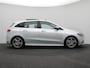 Mercedes-Benz B-klasse 180 Business Solution AMG | Wegkl. trekhaak | Panoramadak | Apple CarPlay/Android Auto |