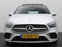 Mercedes-Benz B-klasse 180 Business Solution AMG | Wegkl. trekhaak | Panoramadak | Apple CarPlay/Android Auto |