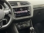 Volkswagen Tiguan 1.4 TSI | R-line | 360 graden camera | Trekhaak