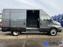 IVECO Daily 40C18V A8 Cruise control • Dubbellucht • Automaat • W3520L L3H2 • 3.0L 176pk • Trekhaak • BPM-vrij Standplaats: Almkerk