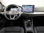 Volkswagen Golf variant Life Business 1.5 TSI 85 kW / 116 pk Variant 6 ver Navigatie | Extra getint glas | Verlengde garantie
