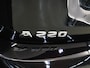 Mercedes-Benz A-klasse 220 Launch Edition | AMG | Widescreen | Spiegelpakket | Achteruitrijcamera |