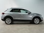 Volkswagen T-Roc 1.5 TSI 150pk DSG Life Edition Carplay/Android Camera keyless Acc Lm Velgen 122