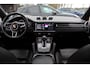 Porsche Cayenne Coupé 3.0 E-Hybrid / Trekhaak / Panoramadak / 360Camera / Head-up / Achterasbesturing / Bose / Keyless / 22'' / Sportchrono / Sportuitlaat / Carbon intr. / DAB / Stoelverwarming / ACC
