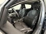 Volvo V40 2.0 D2 Momentum Business | Dealer onderhouden | 1e Eigenaresse | Navigatie