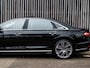 Audi A8 60 TFSI e Quattro Lang |BTW|4-zits|Panorama|OLED|4x Massage/Koeling/Verwarm.|DEALER ONDH.|B&O|360-cam|Keyless|4-Wielbestur