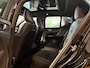 Volvo XC40 B4 Plus Black Edition | NIEUW | Schuif/-kanteldak | Harman Kardo