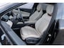Lynk & Co 08 1.5 More Elektrische massage- & ventilatiestoelen met geheugen | Stoelverwarming voor & achter | Panoramadak | Apple CarPlay/Android Auto | 23 Harman Kardon speakers | Adaptive Cruise Control |