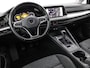 Volkswagen Golf 1.5 TSI 130pk Life · Apple/Android Car Play · ACC · Stuur- & Stoelverwarming · Trekhaak · Navigatie · Sfeerverlichting · 17"Velgen ·