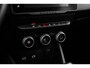 Dacia Duster 1.0 TCe 100 PK ECO-G Extreme | Stoelverwarming voor | 360 graden camera | verstelbare dak dragers